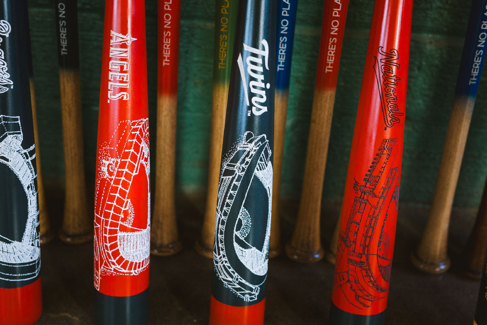 Target Flying Bat Minnesota Twins
