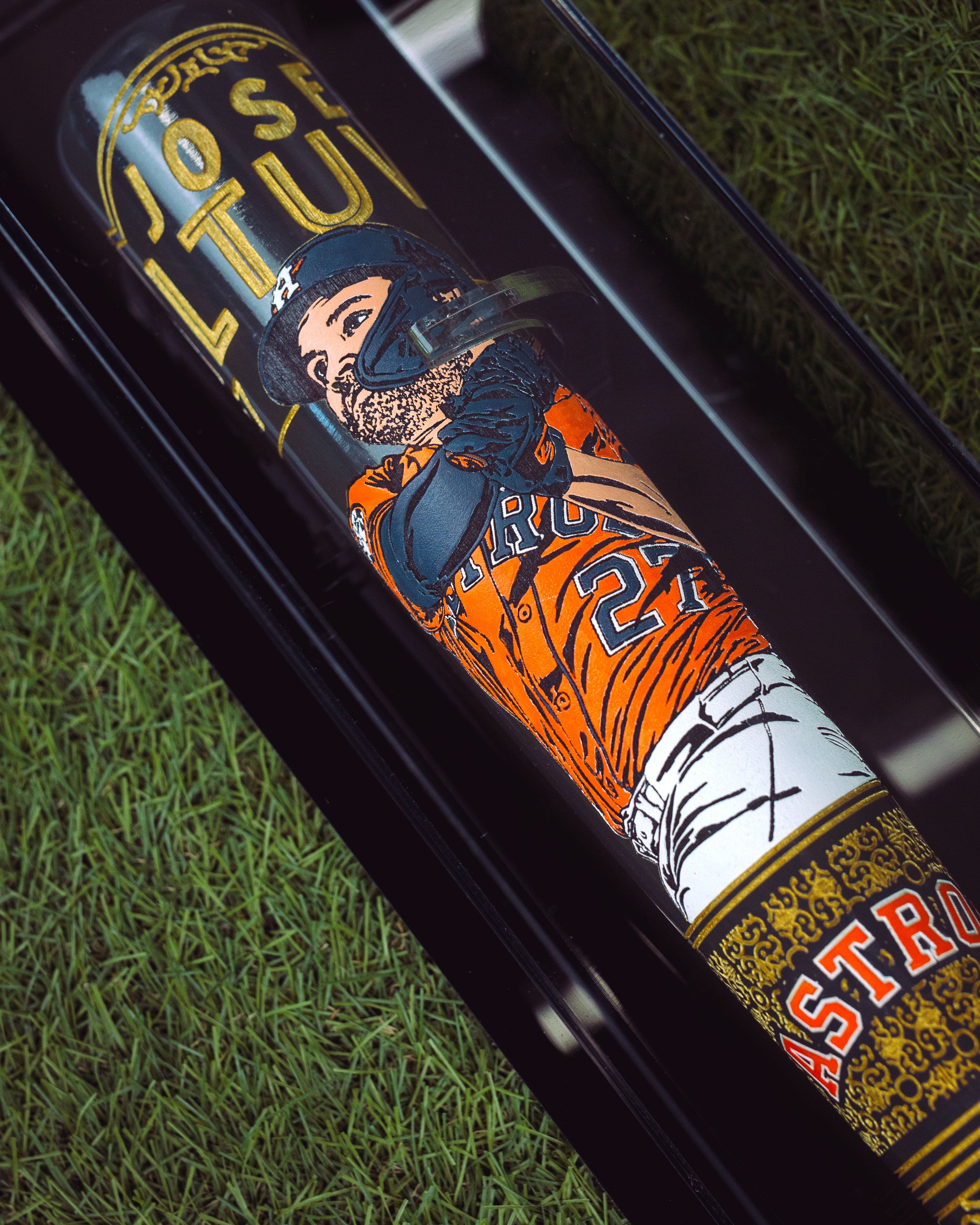LIMITED EDITION ( 1 / 10 ) Jose Altuve - Houston Astros Art Bat (MLB)