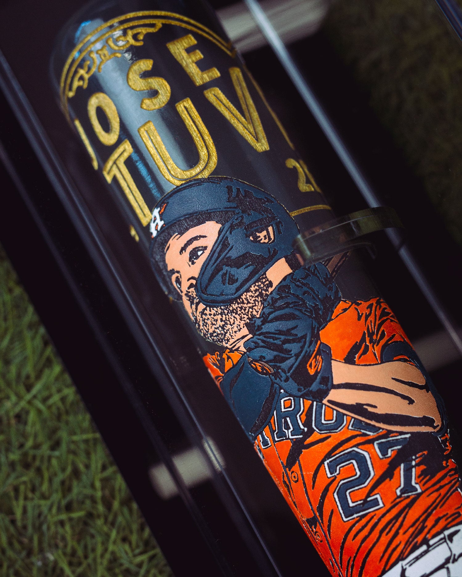 LIMITED EDITION ( 1 / 10 ) Jose Altuve - Houston Astros Art Bat (MLB)