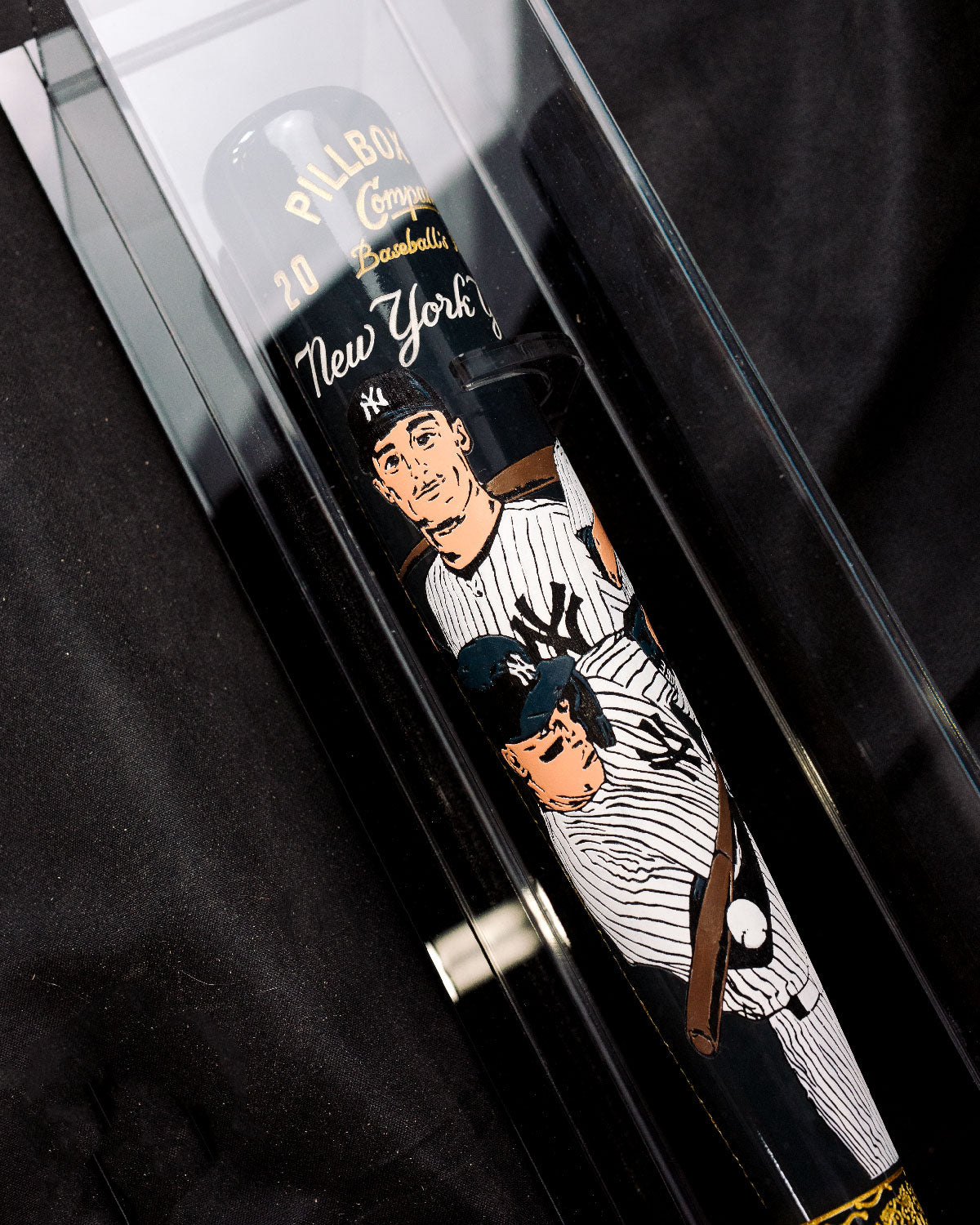 LIMITED EDITION 2026 New York Yankees Edition Art Bat (MLB)