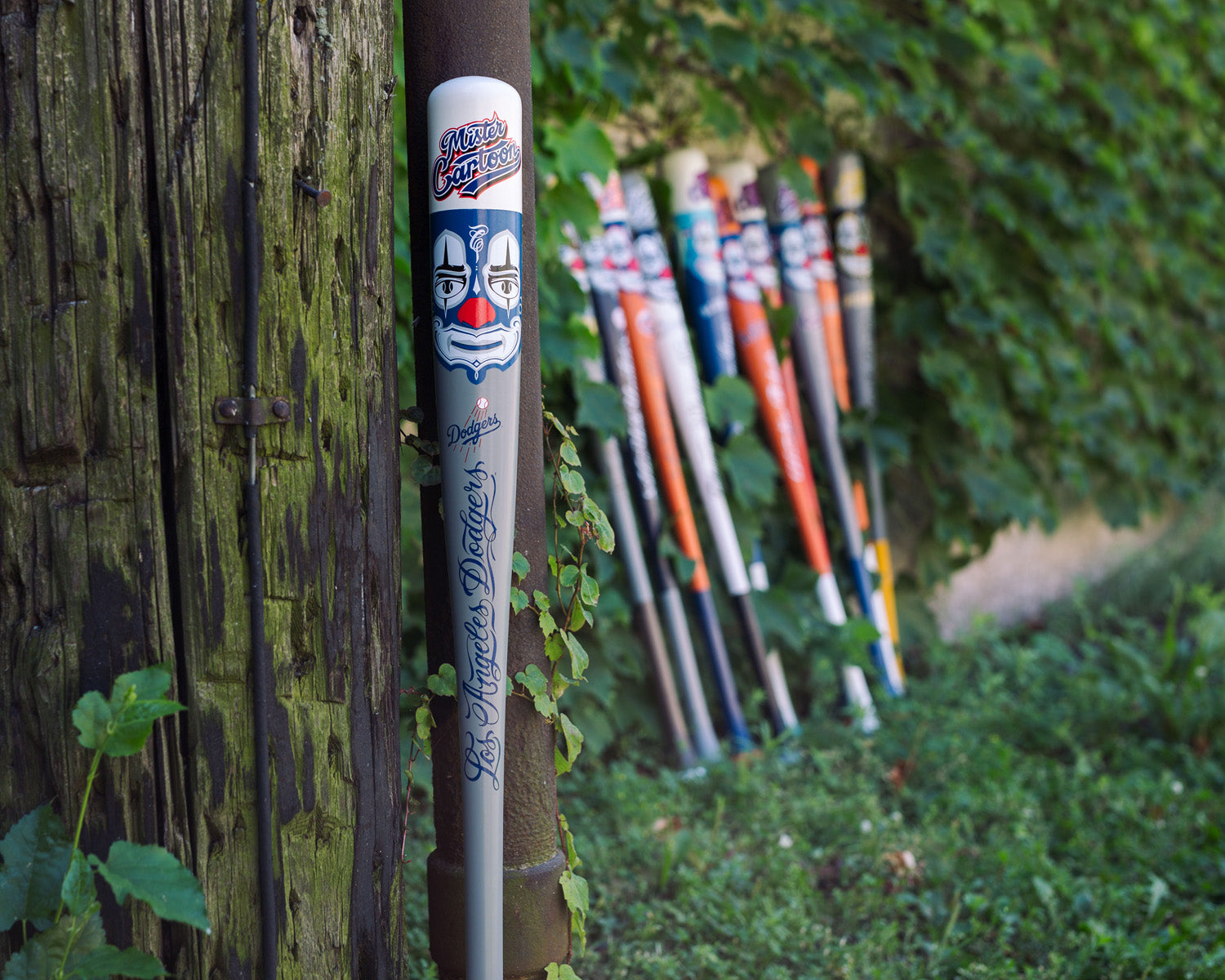 Mister Cartoon x Pillbox Mask Series Bat - Los Angeles Dodgers (MLB)