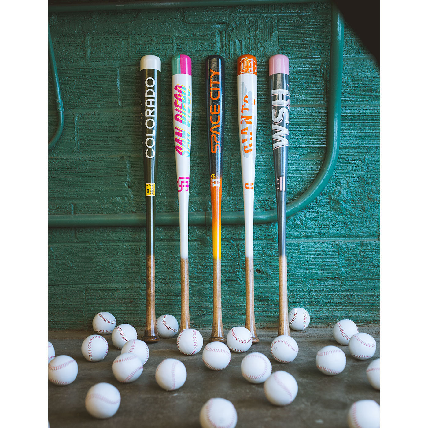 Connection Bats San Diego Padres - City Connect Uniform Bat (MLB) – Pillbox Bat Co.
