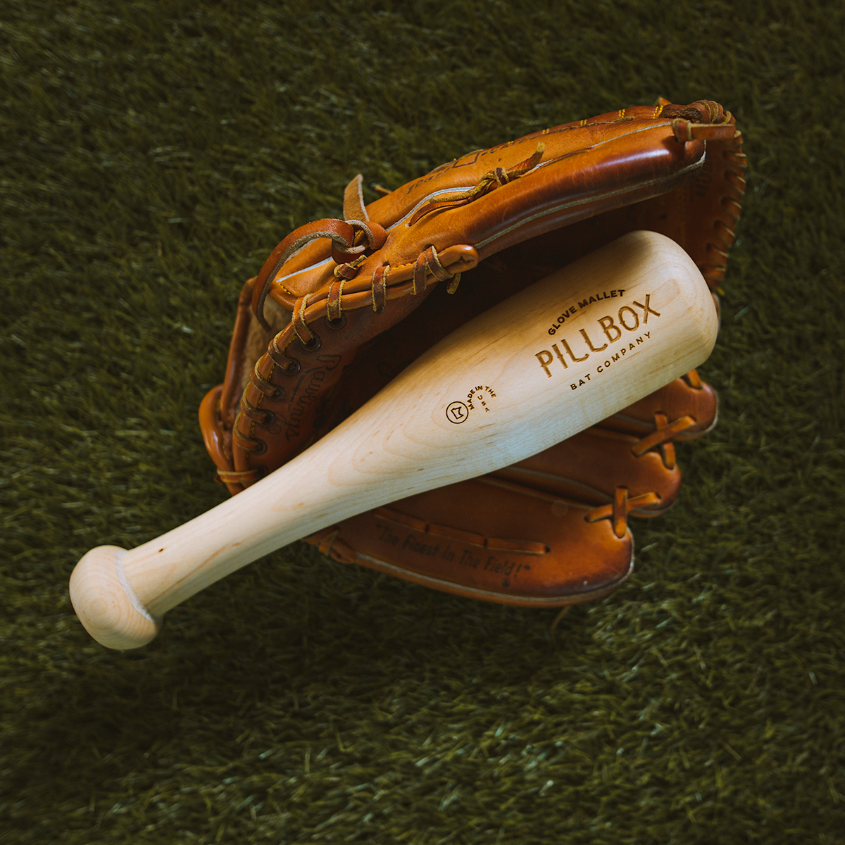 Generic 8 Pieces Baseball Glove Break in Kit Value Bundle Include Ball Glove  Mallet Wood Shaping Hammer Glove Wrap Baseball Gloves Lock